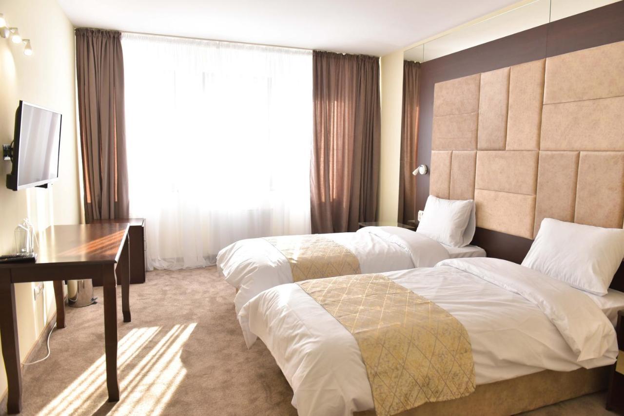 Family Hotel The View & Spa Tsigov Chark Luaran gambar